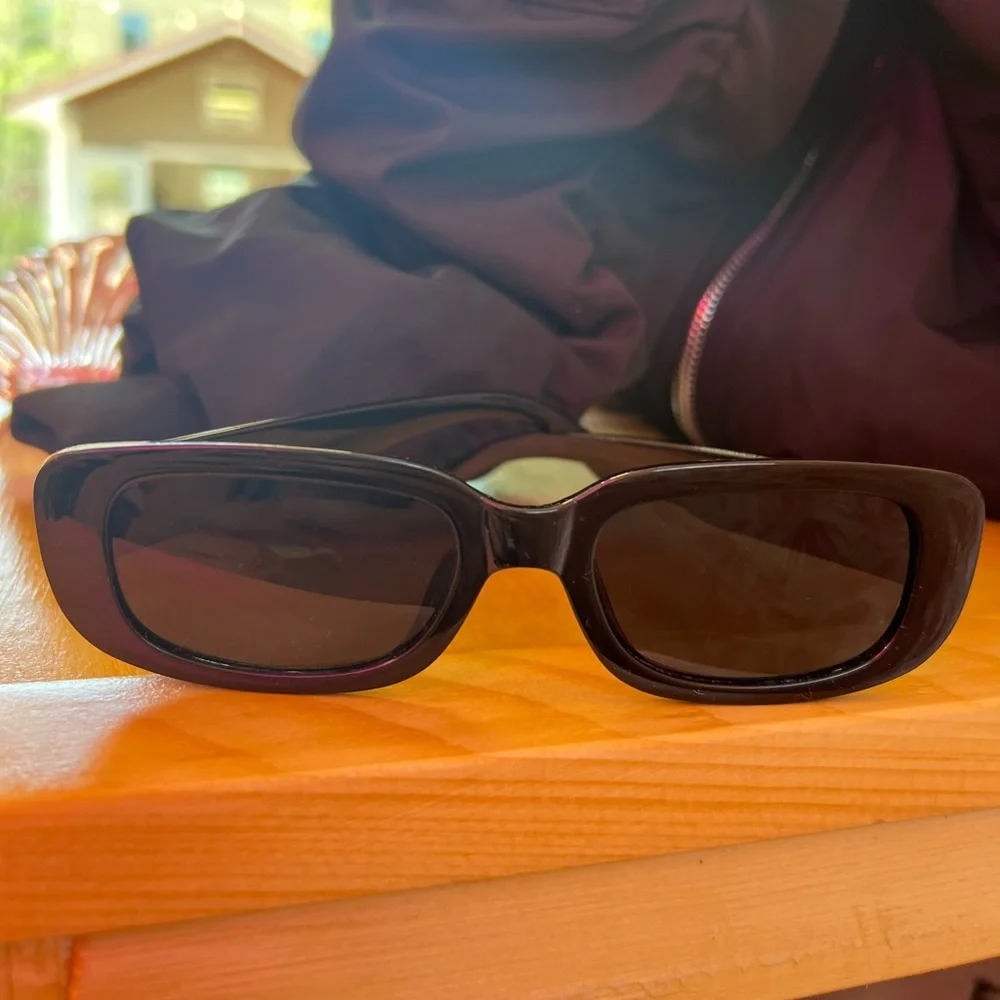 Black sunglasses